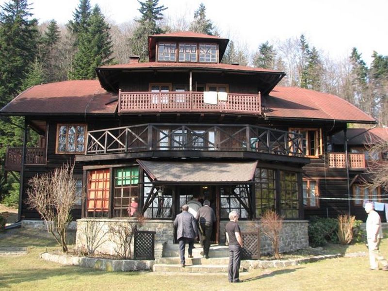 Tadeusz